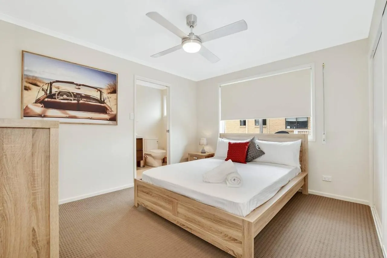 Central Mooloolaba 3 Bedroom Unit
